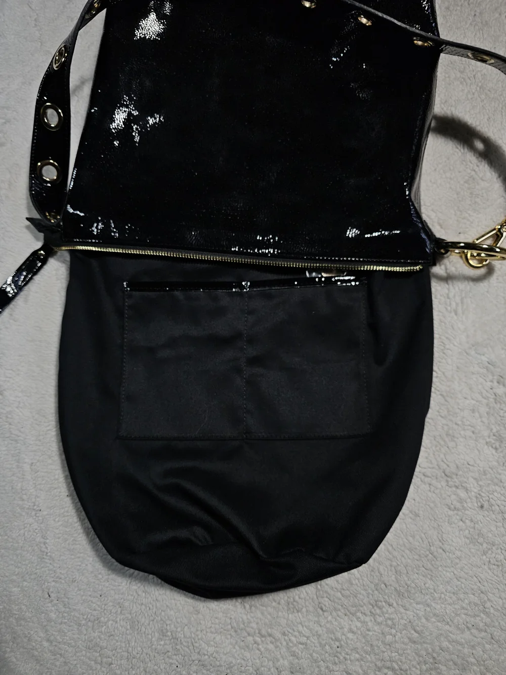 CLAUDIA FIRENZE of Italy Patent Bucket, Shoulder Bag.